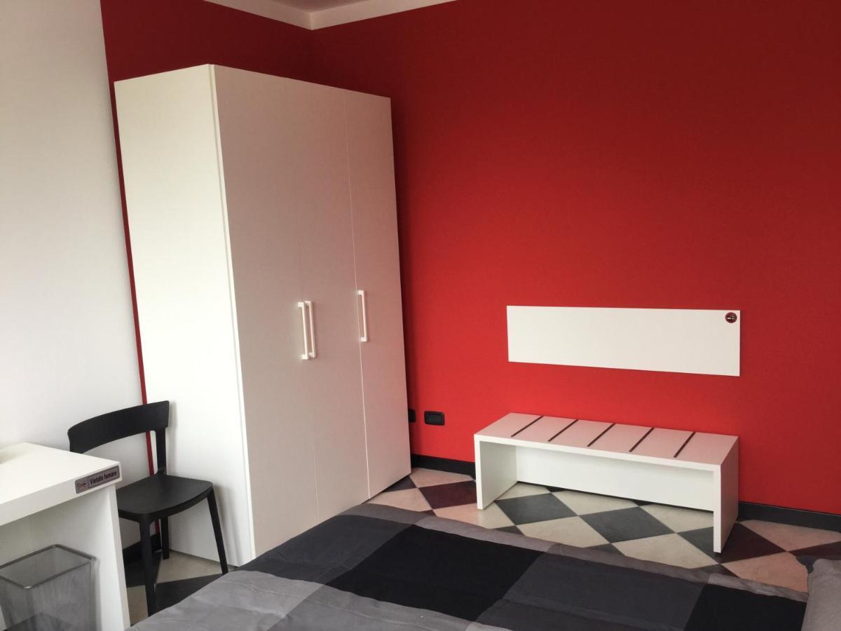 Sub14 Suite Con 2 Camere Da Letto Grandi 레조넬에밀리아 외부 사진